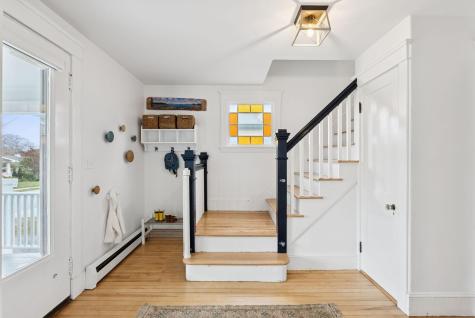 18 Elsmere Avenue South Portland ME 04106