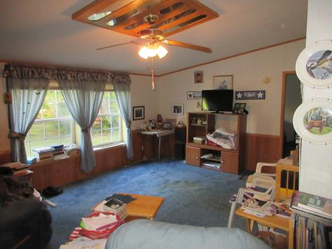 17 Stony Ridge Drive Washington ME 04574