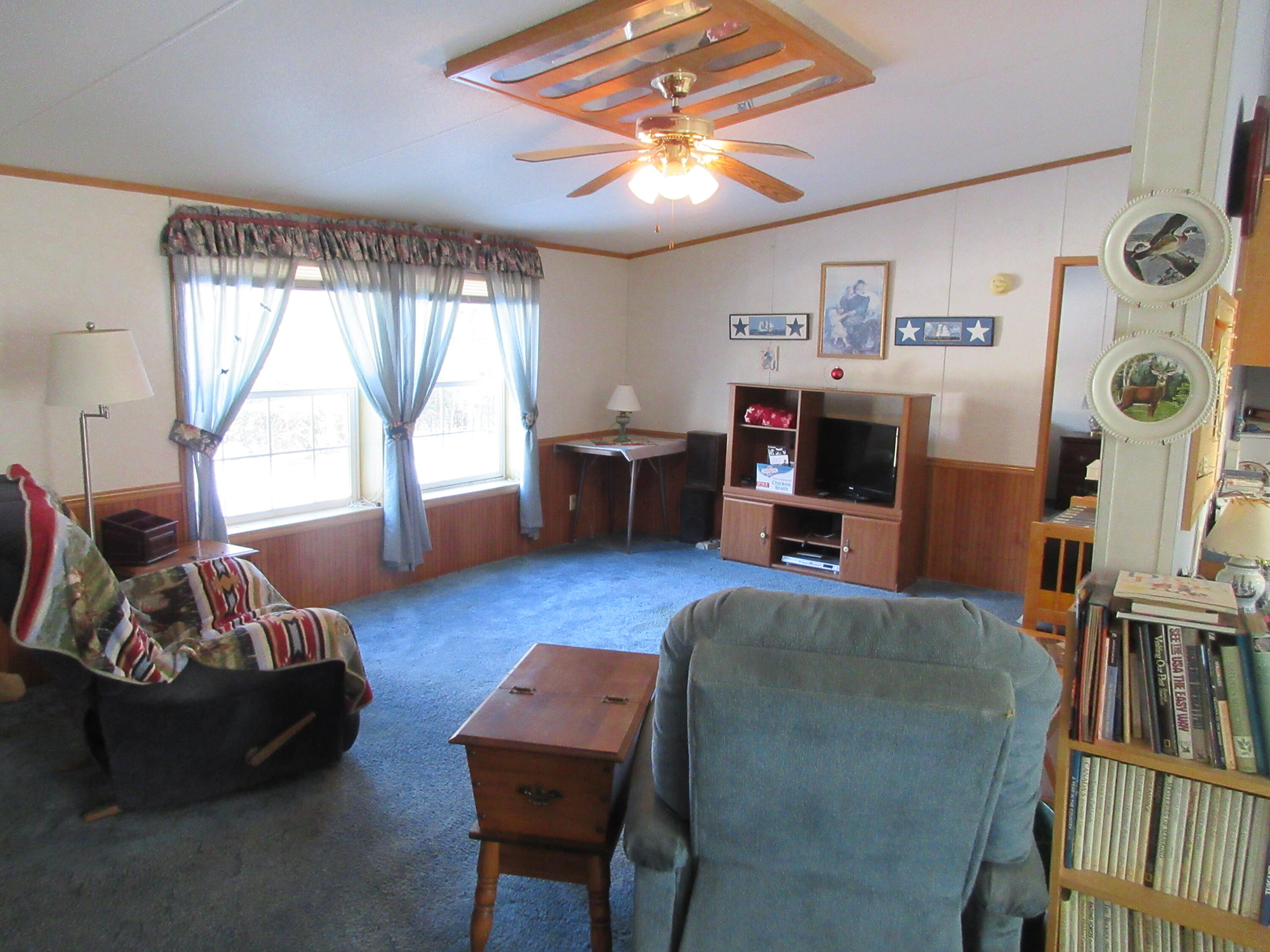 17 Stony Ridge Drive Washington ME 04574