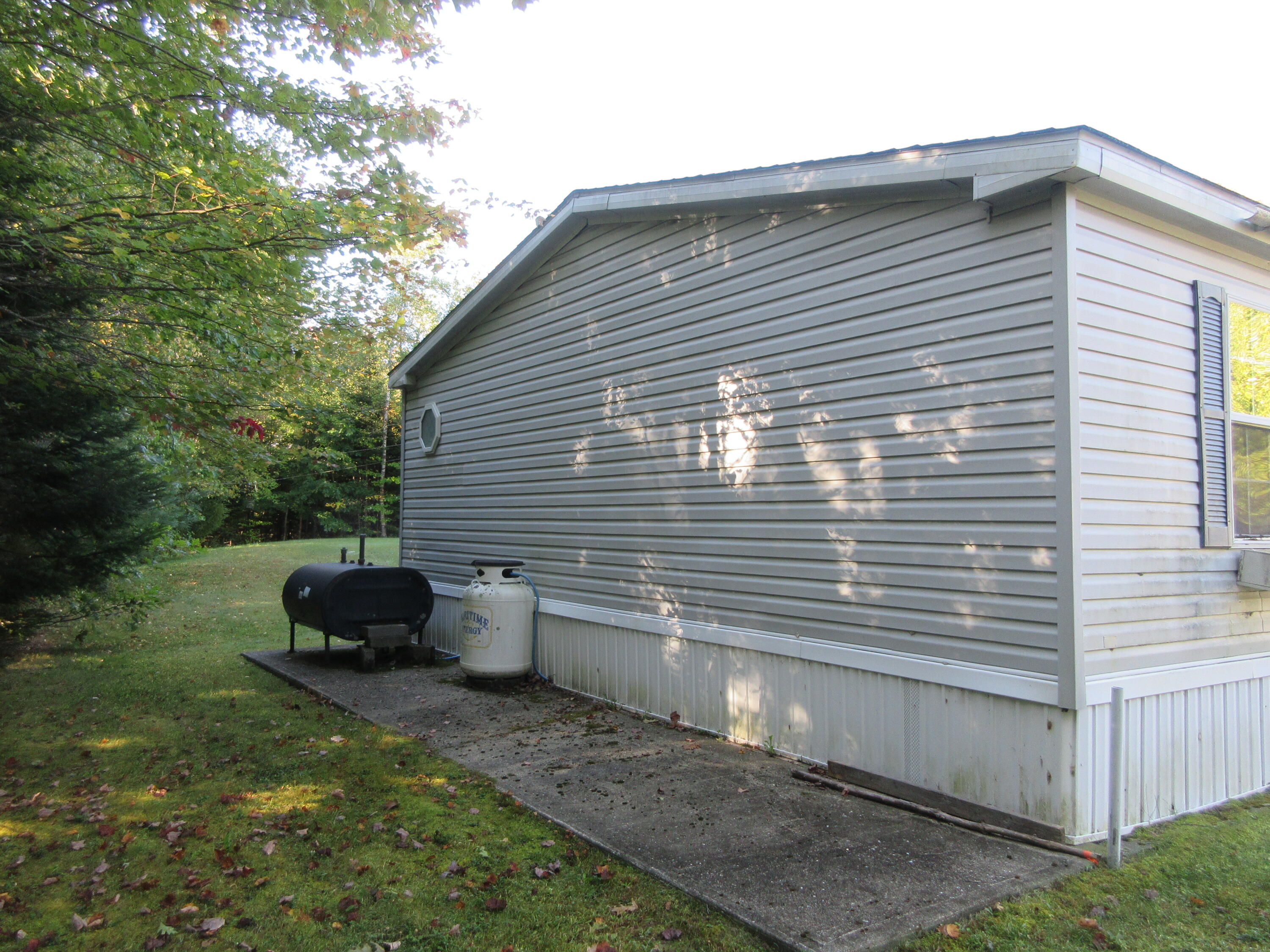 17 Stony Ridge Drive Washington ME 04574