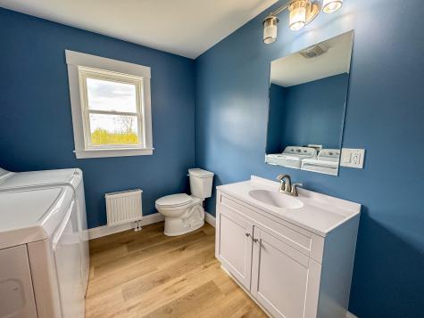 489 Enfield Road Lincoln ME 04457