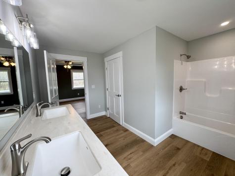 489 Enfield Road Lincoln ME 04457