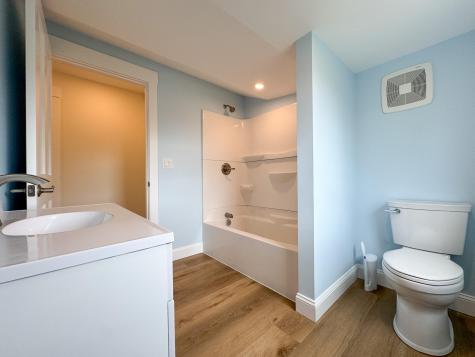 489 Enfield Road Lincoln ME 04457
