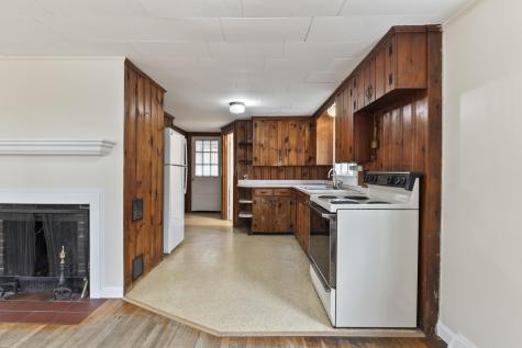 5 Andrews Way York ME 03909