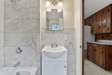 5 Andrews Way York ME 03909