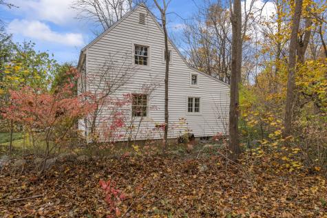 5 Andrews Way York ME 03909
