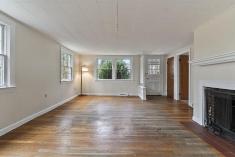 5 Andrews Way York ME 03909