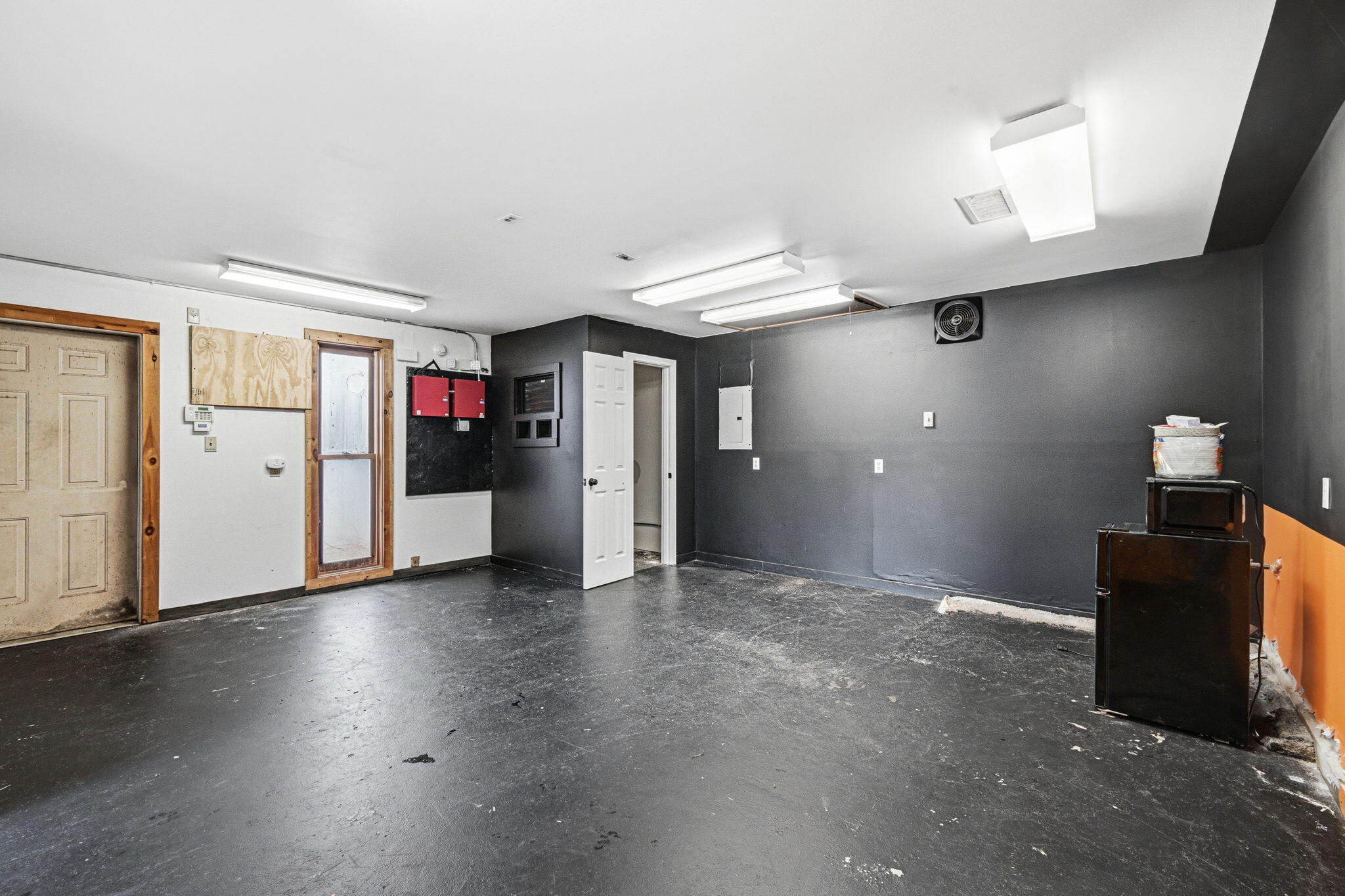 1254 Roosevelt Trail Raymond ME 04071