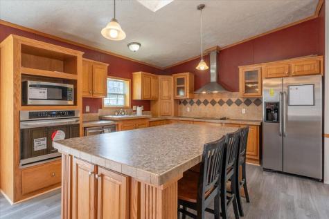 52 Center Street Damariscotta ME 04543