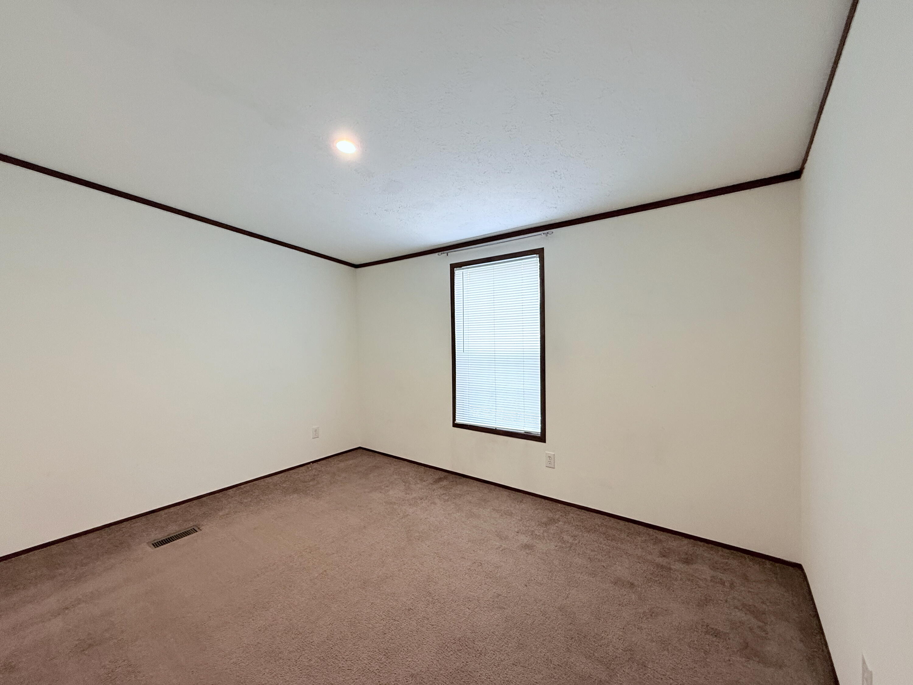 5 Spinney Way Kittery ME 03904