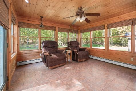 28 Oak Drive Gray ME 04039