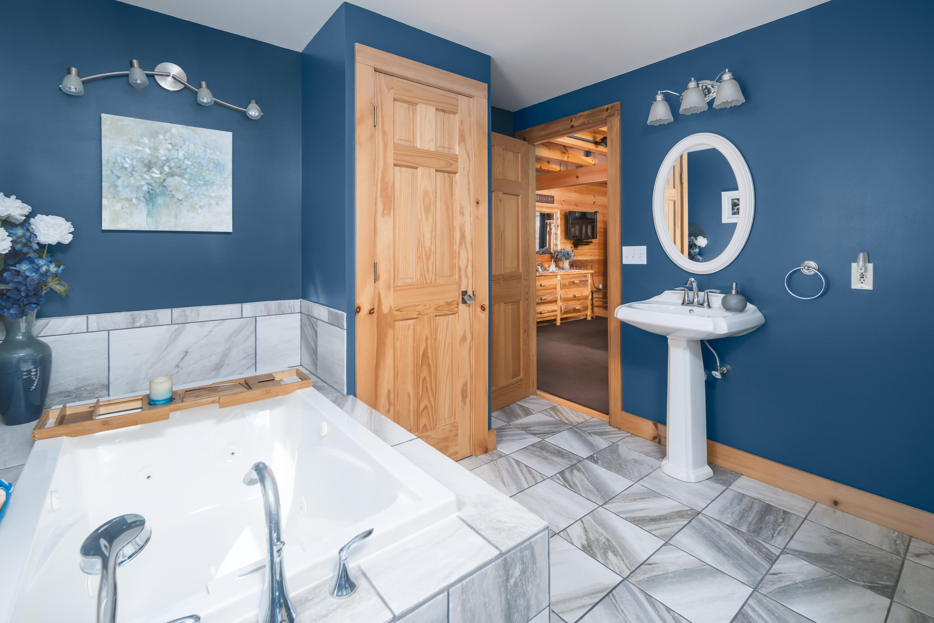 28 Oak Drive Gray ME 04039