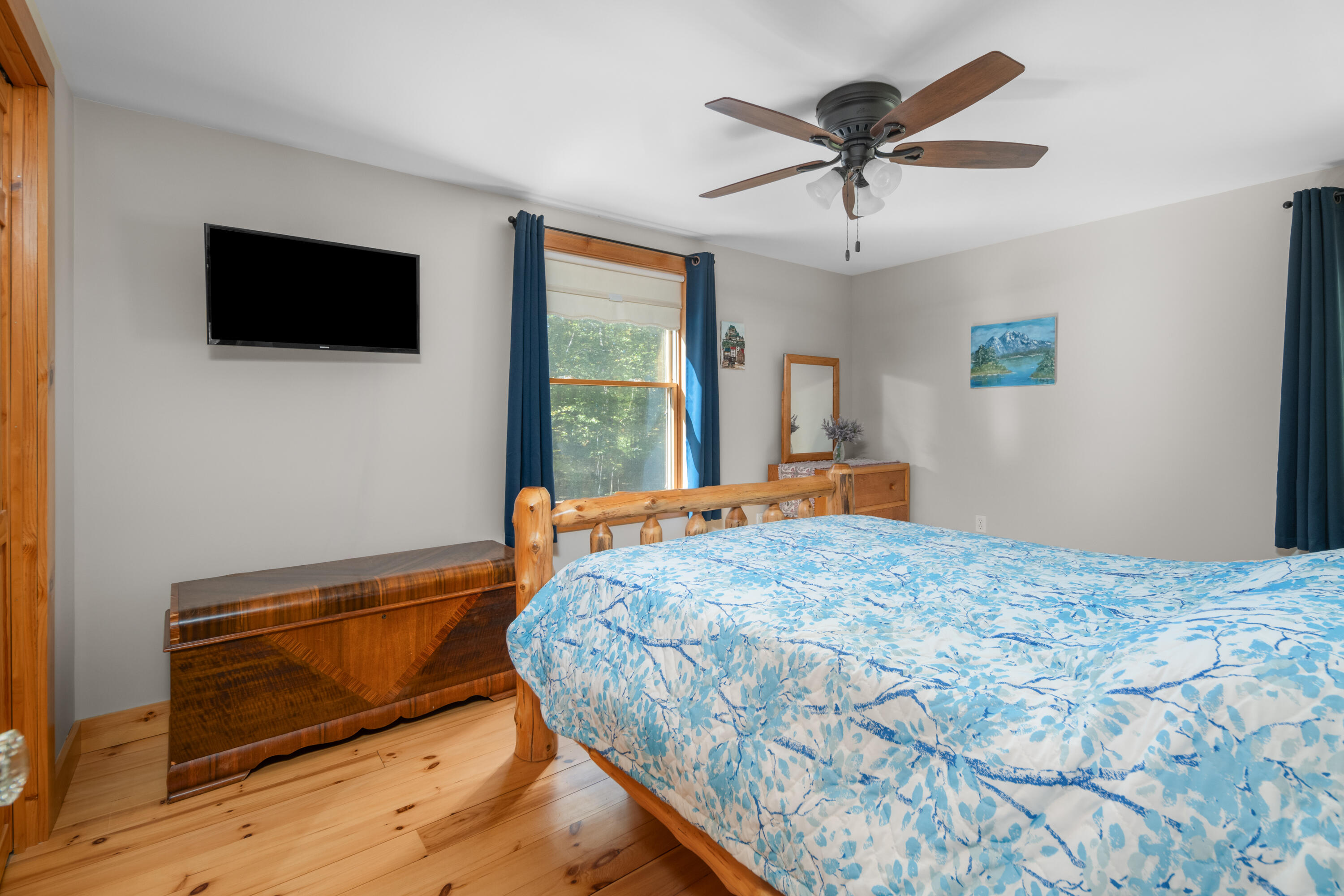 28 Oak Drive Gray ME 04039