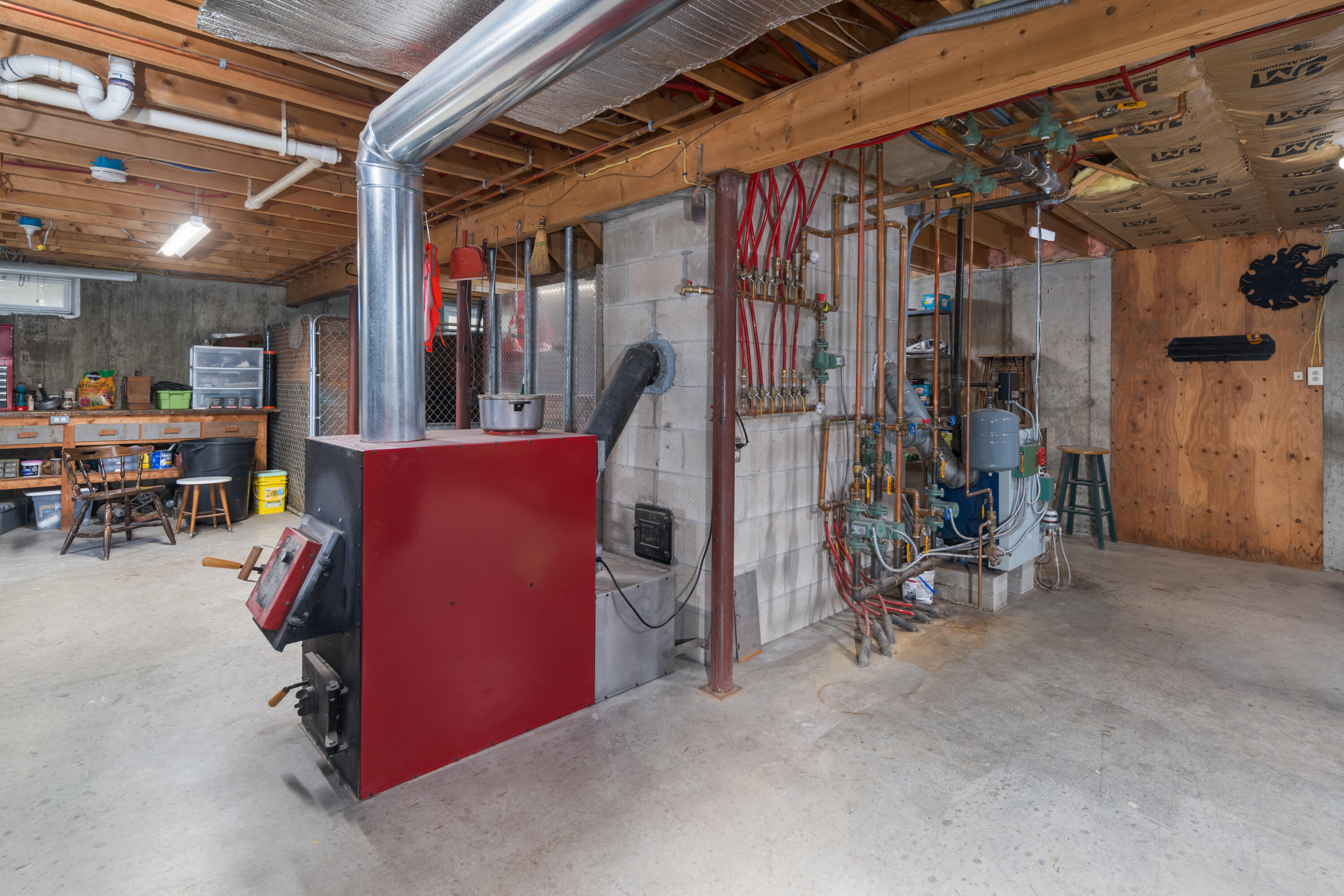 28 Oak Drive Gray ME 04039