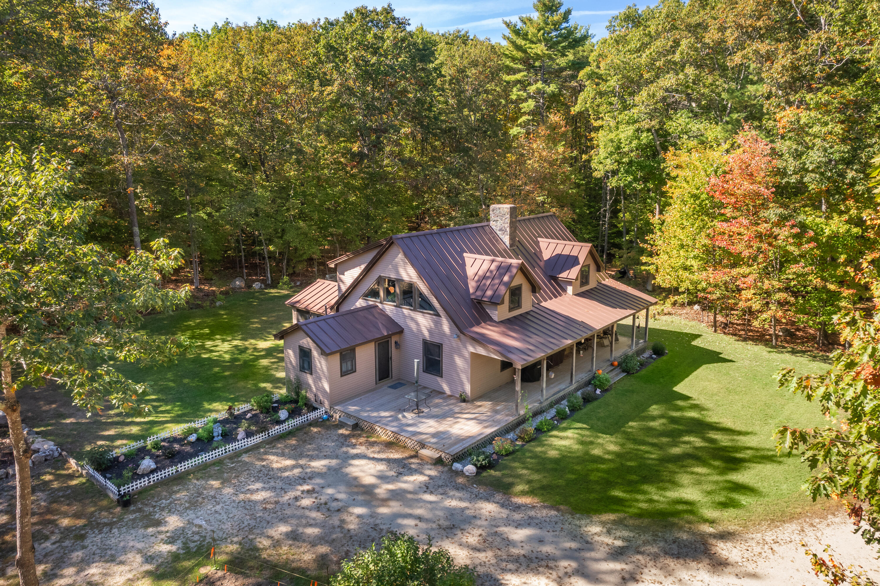 28 Oak Drive Gray ME 04039