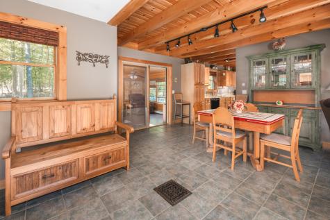 28 Oak Drive Gray ME 04039