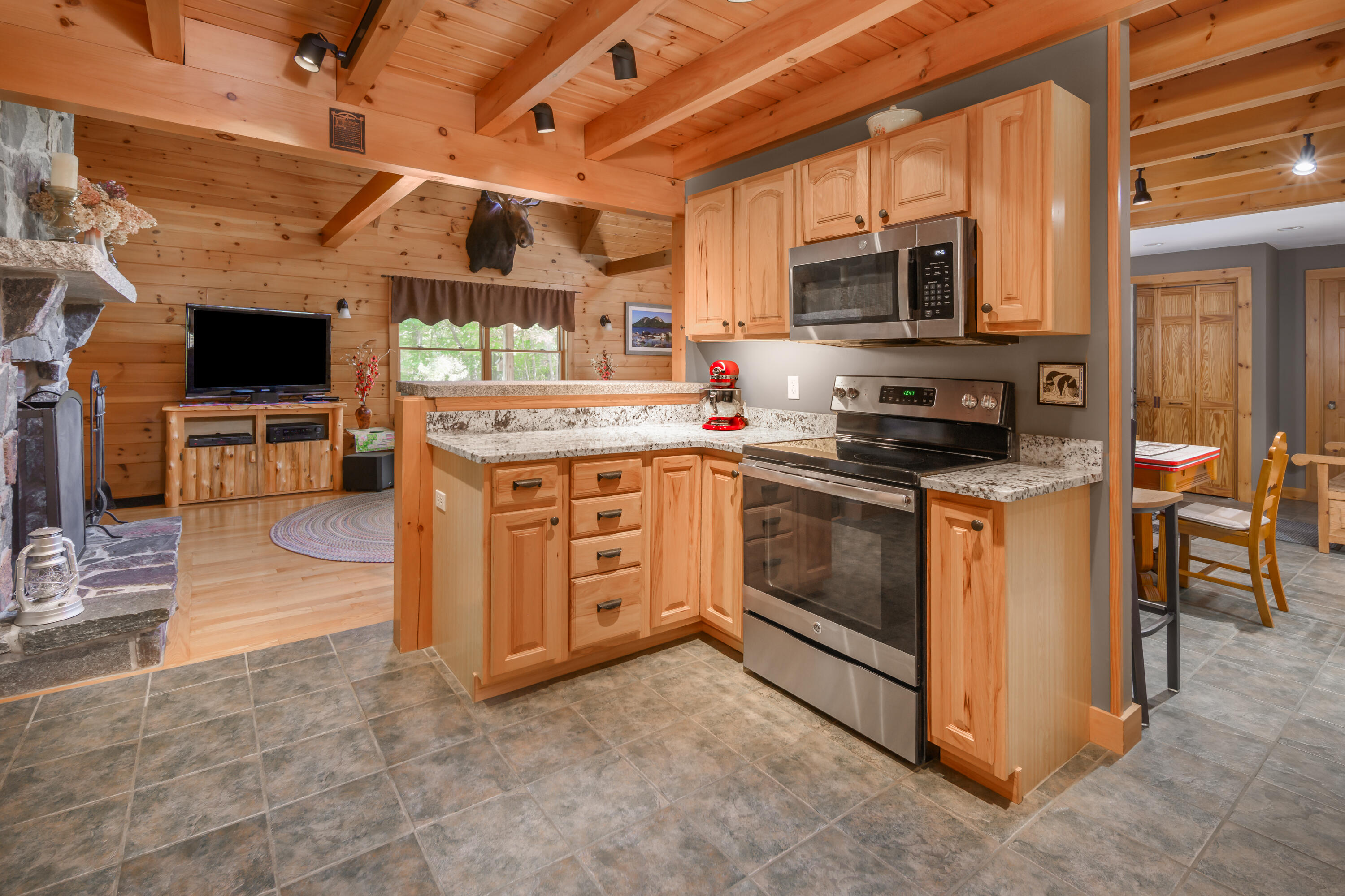 28 Oak Drive Gray ME 04039