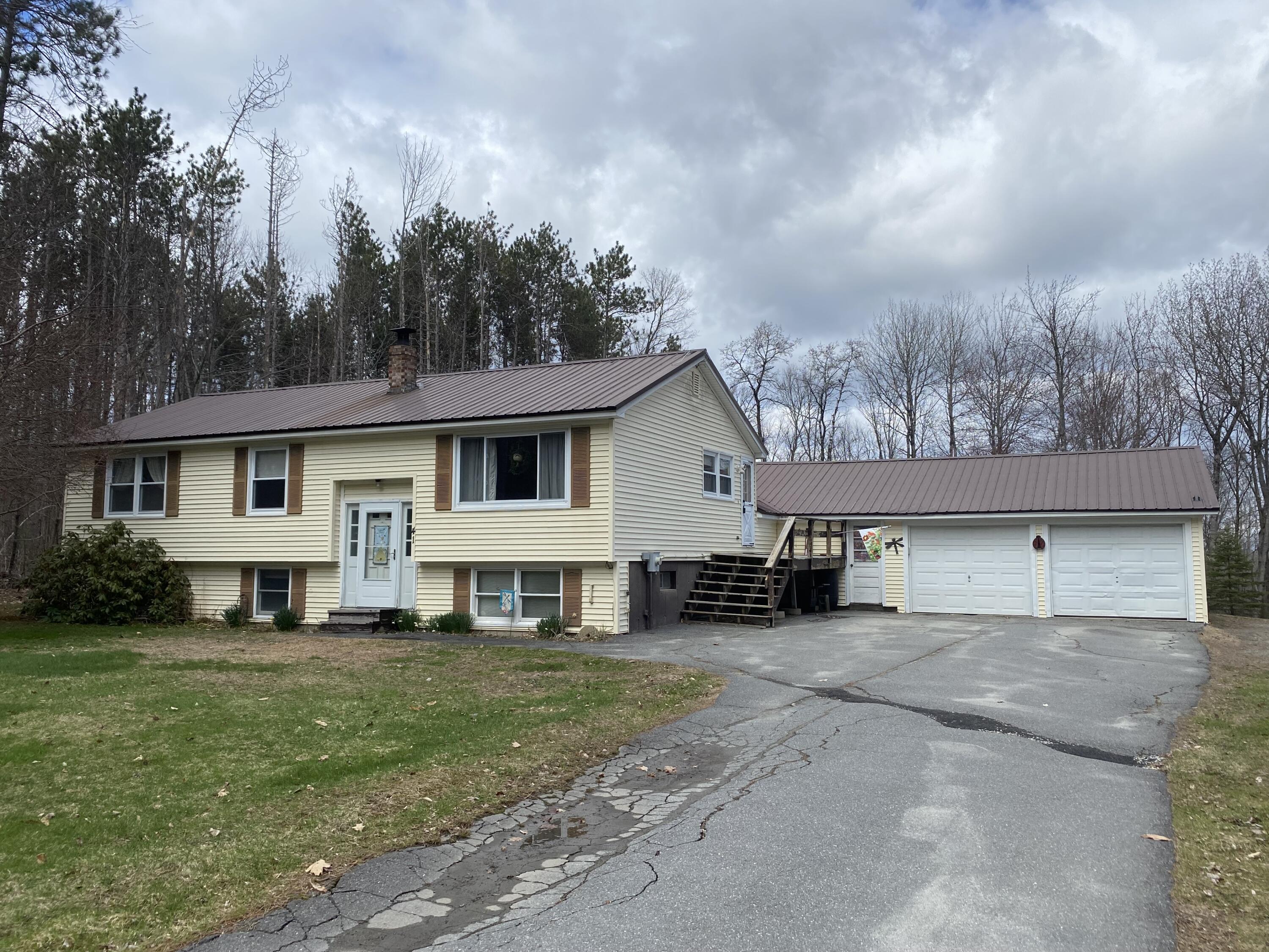 41 Crescent Street Skowhegan ME 04976