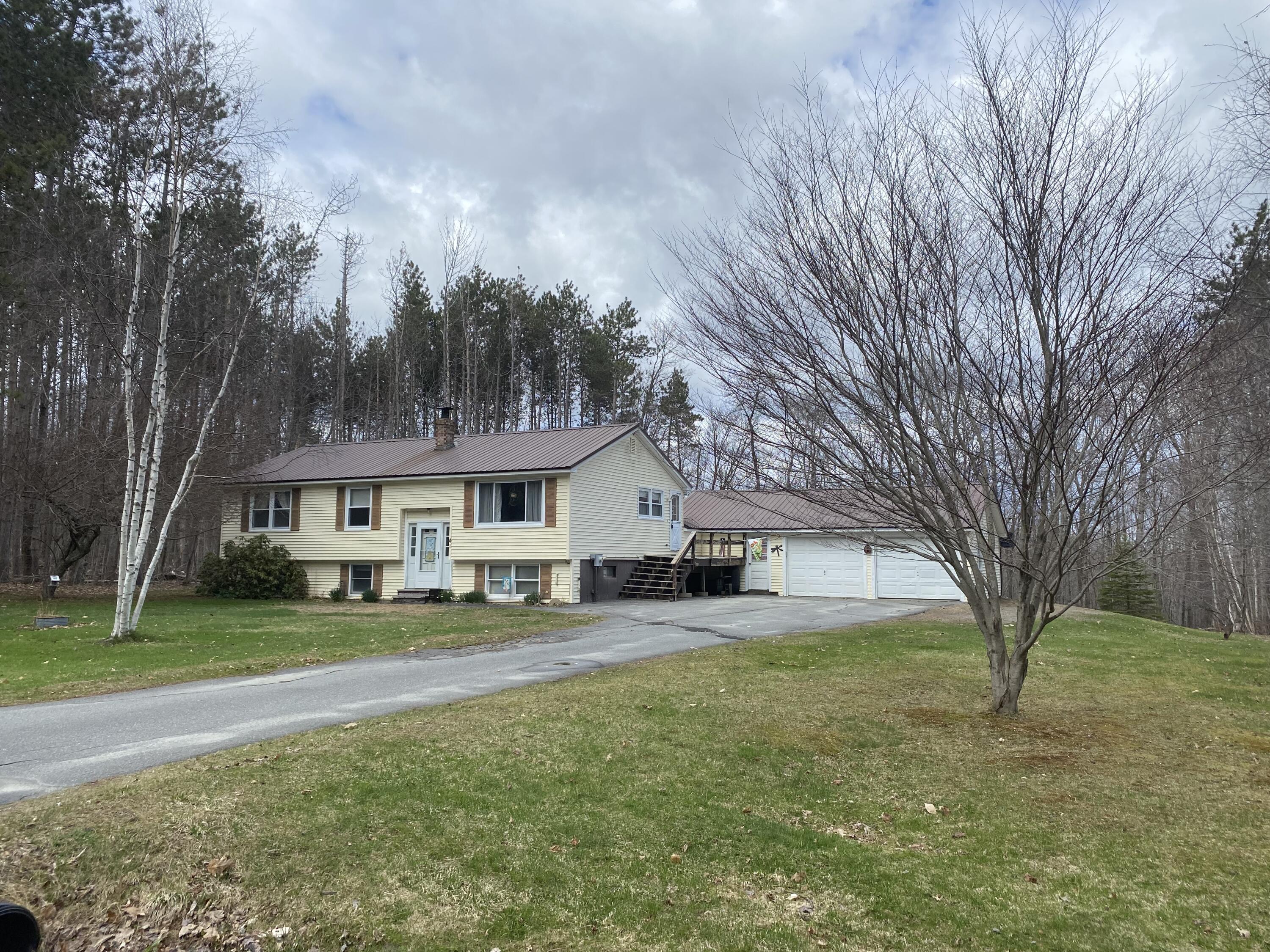 41 Crescent Street Skowhegan ME 04976