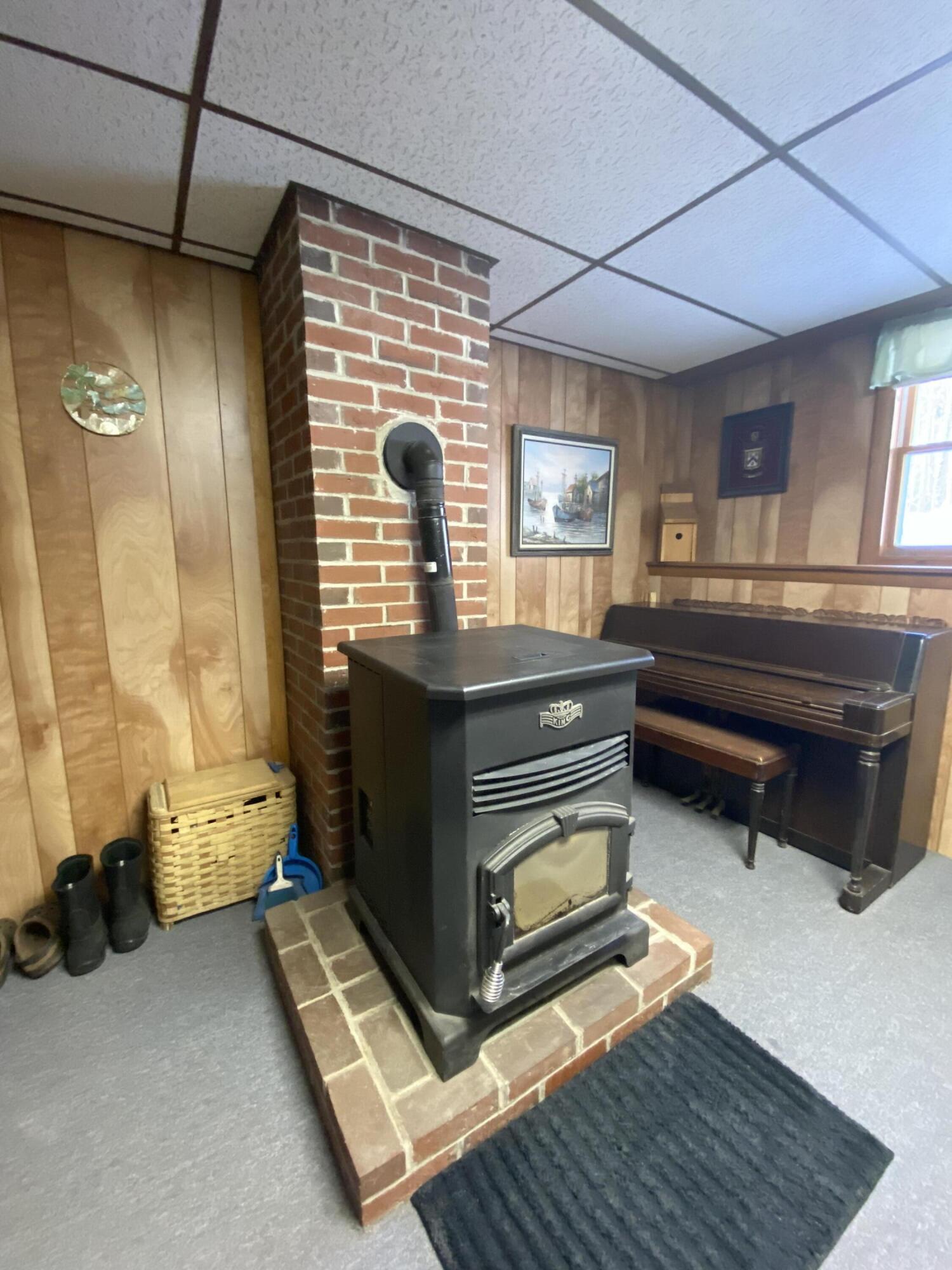 41 Crescent Street Skowhegan ME 04976