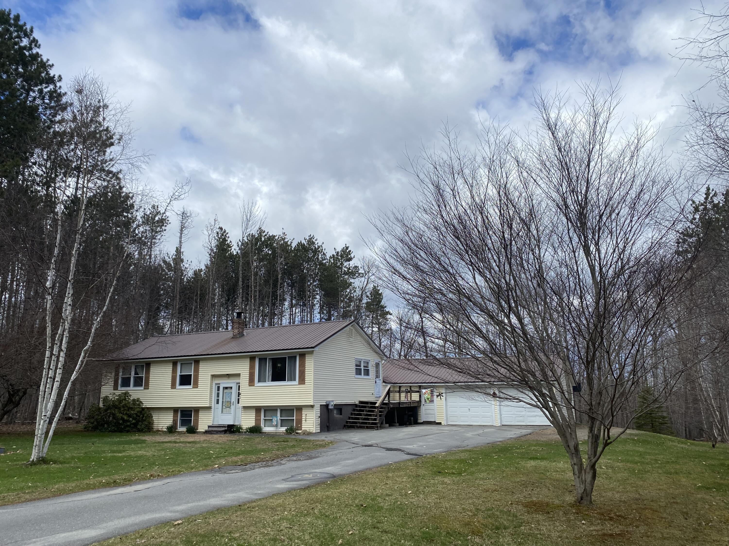 41 Crescent Street Skowhegan ME 04976