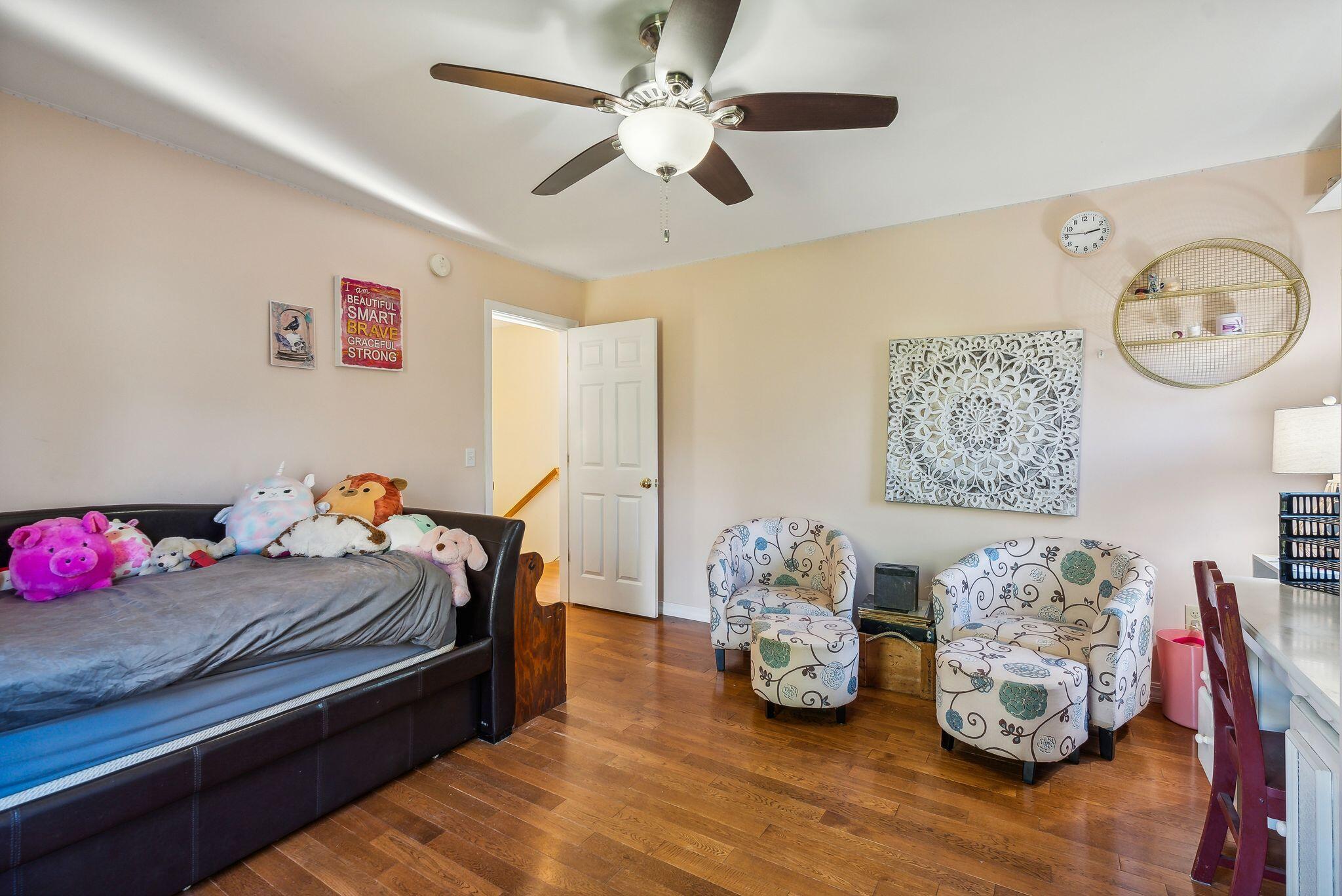 15 Collins Road Chelsea ME 04330