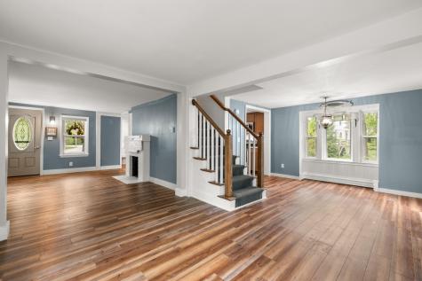 8 Organug Road York ME 03909