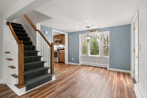 8 Organug Road York ME 03909