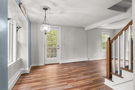 8 Organug Road York ME 03909