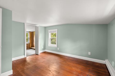 8 Organug Road York ME 03909