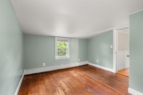 8 Organug Road York ME 03909