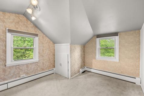 8 Organug Road York ME 03909