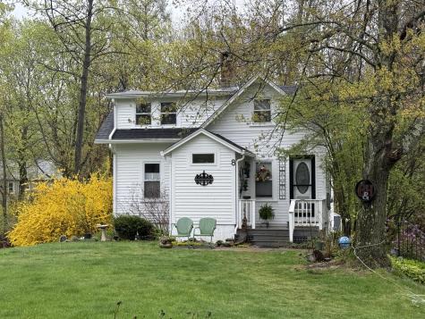 8 Organug Road York ME 03909