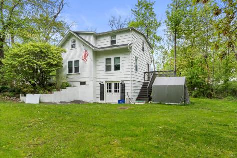 8 Organug Road York ME 03909