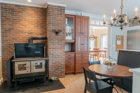 11 Orchard Hill Road Freeport ME 04032