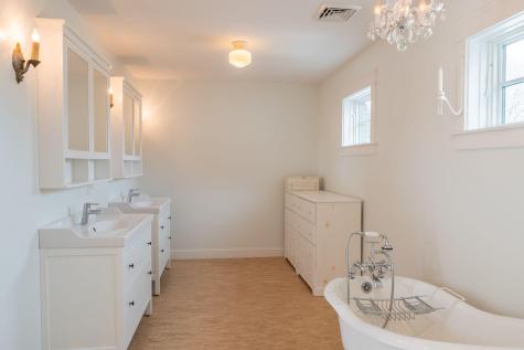 11 Orchard Hill Road Freeport ME 04032