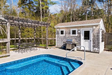 11 Orchard Hill Road Freeport ME 04032