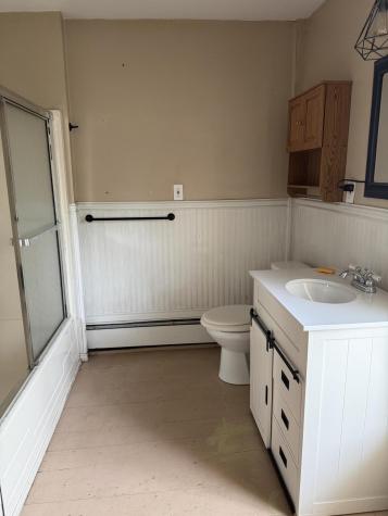 17 Pikes Hill Road Norway ME 04268