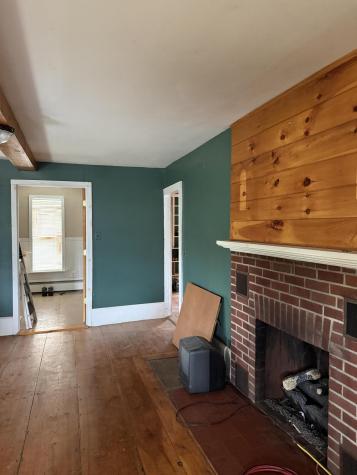 17 Pikes Hill Road Norway ME 04268