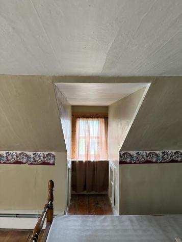 17 Pikes Hill Road Norway ME 04268