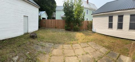 17 Pikes Hill Road Norway ME 04268