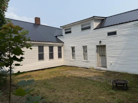 17 Pikes Hill Road Norway ME 04268