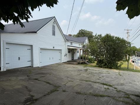 17 Pikes Hill Road Norway ME 04268