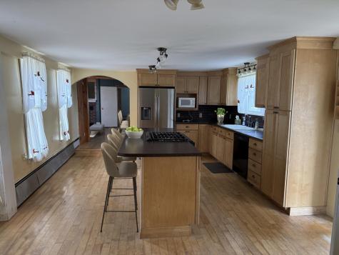 17 Pikes Hill Road Norway ME 04268