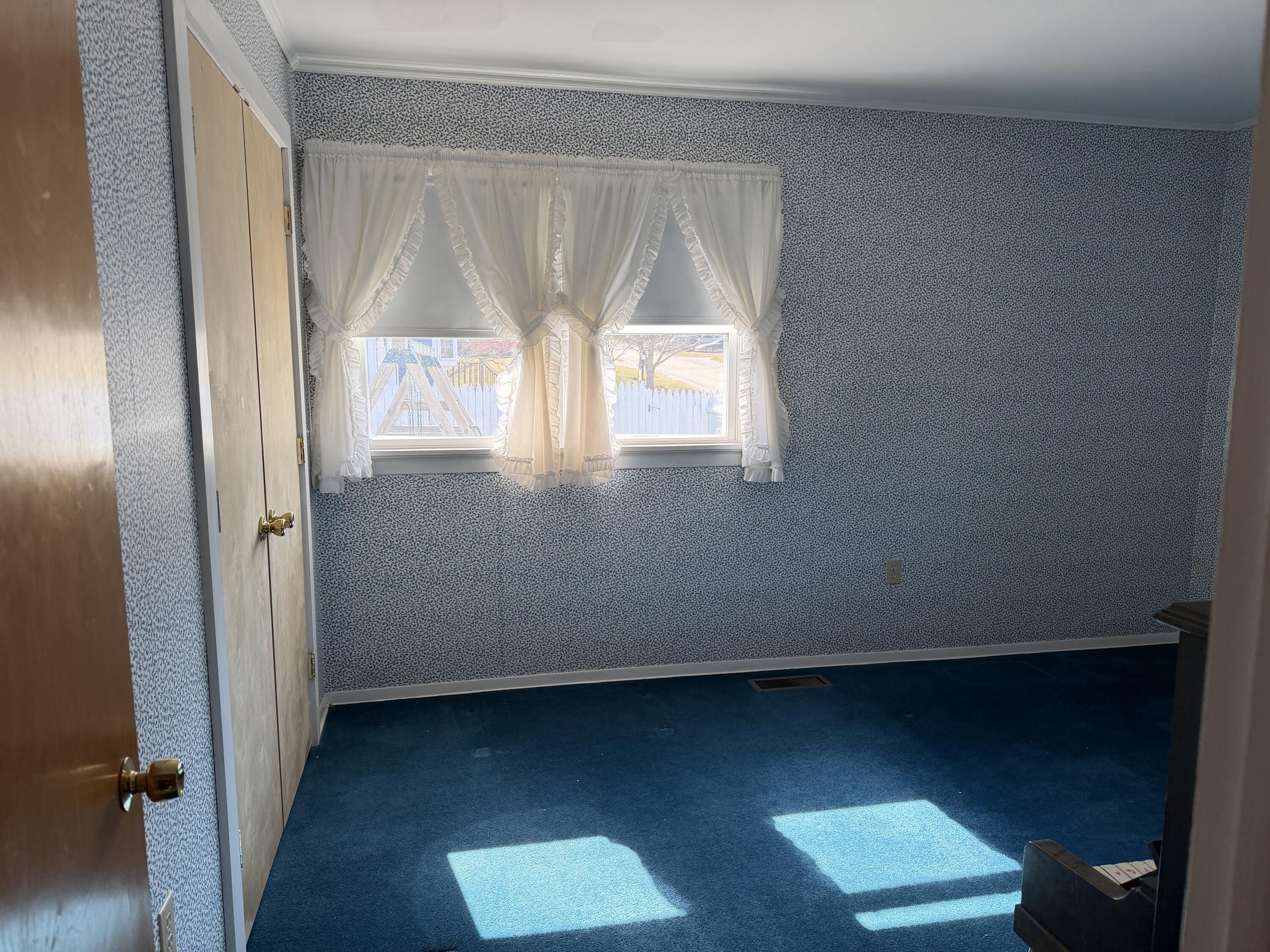 26 Broadway Machias ME 04654
