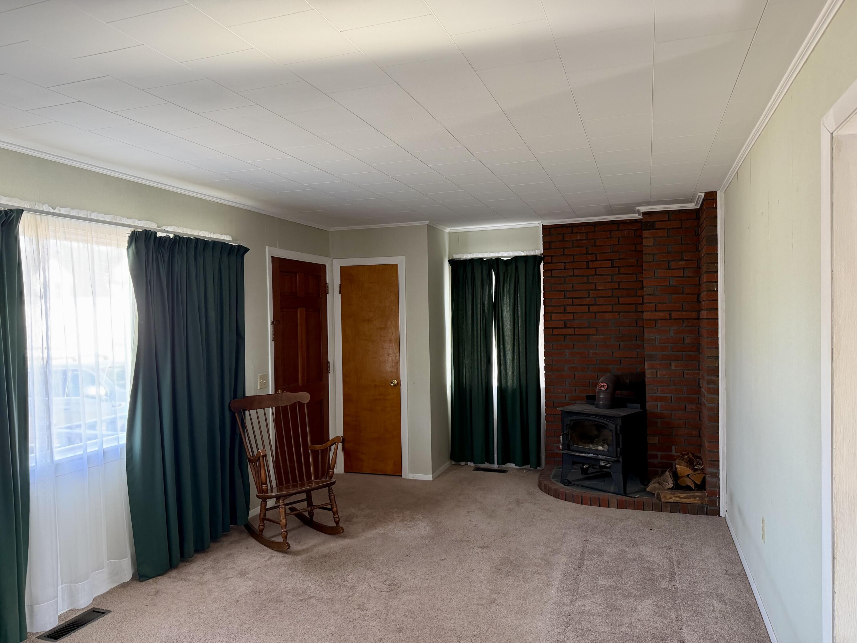 26 Broadway Machias ME 04654