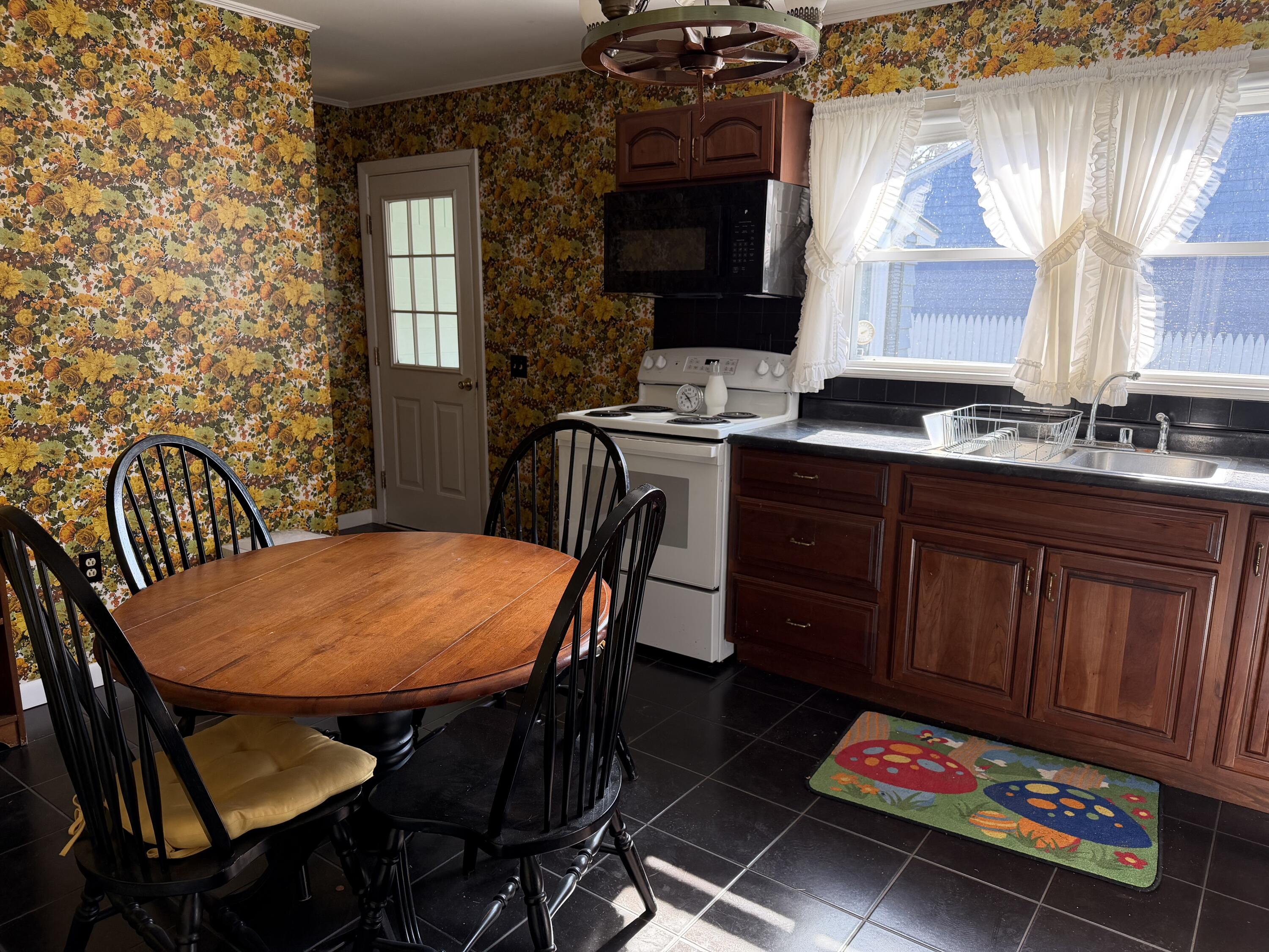 26 Broadway Machias ME 04654
