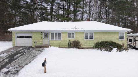 29 Mcarthur Avenue Lewiston ME 04240