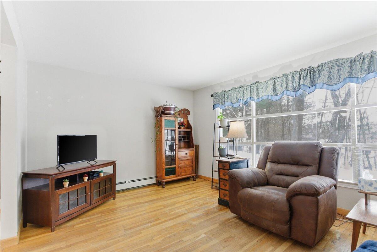 29 Mcarthur Avenue Lewiston ME 04240