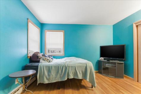 29 Mcarthur Avenue Lewiston ME 04240